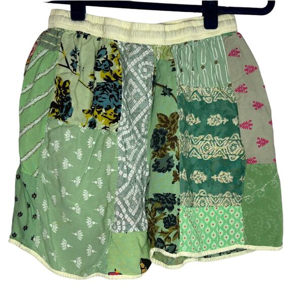 The Roots Patchwork Shorts SZ 26" Green Elastic Waistband Pockets Drawstring - Picture 2 of 8